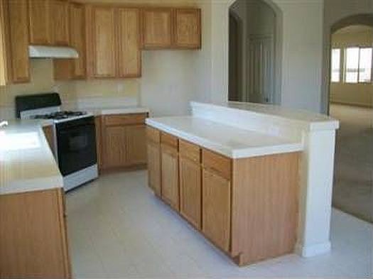 3rd image of 7867 Manorside Dr