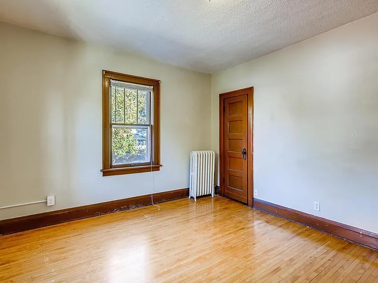 1698 Hewitt Ave #5 — Photo 6