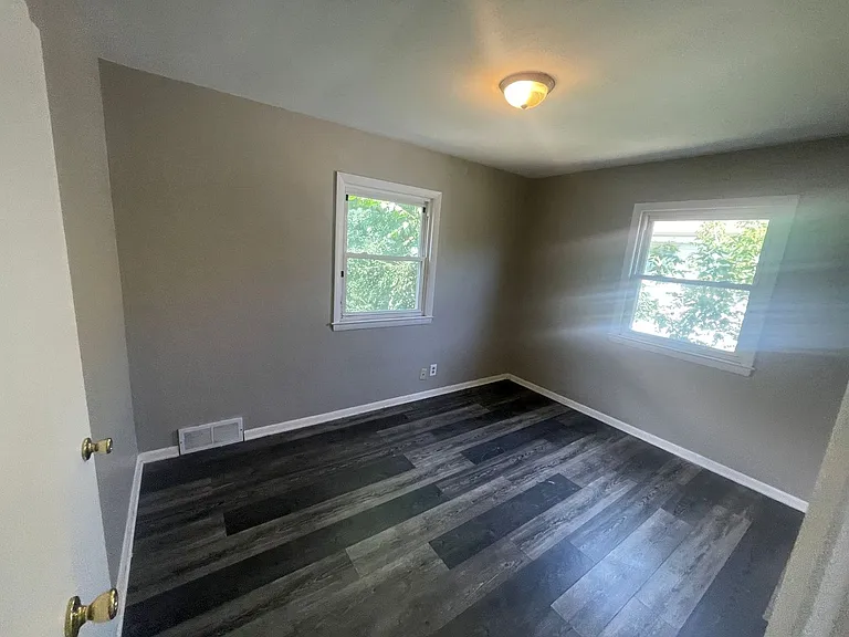 4939-4941 N 51st Blvd. (Duplex)(Ace Property) — Photo 4