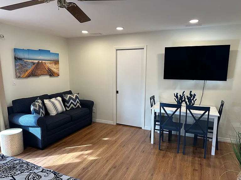 6222 Rodgers Ave #1 — Photo 4
