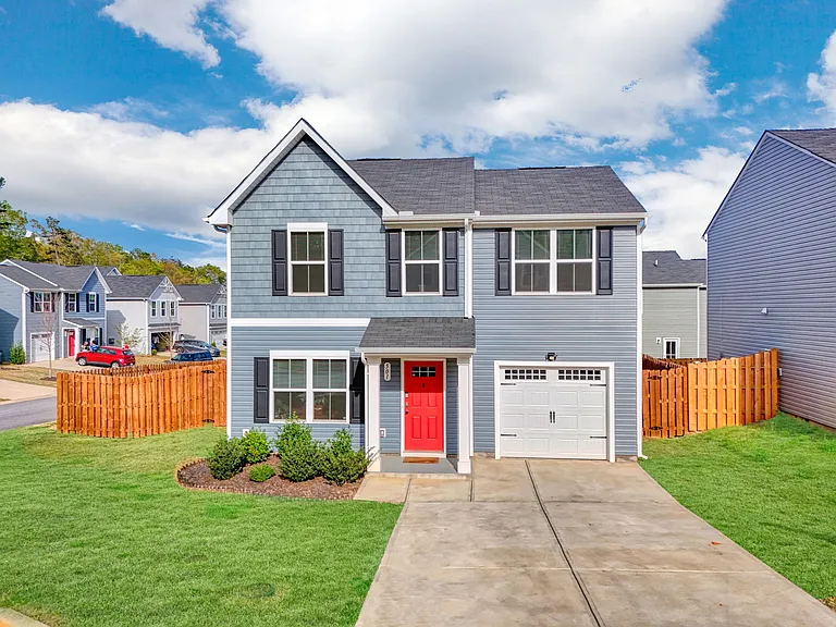 501 Mills Hill Way — Photo 1