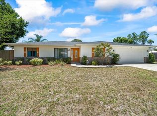 890 Koln Ct NW, Palm Bay, FL 32907