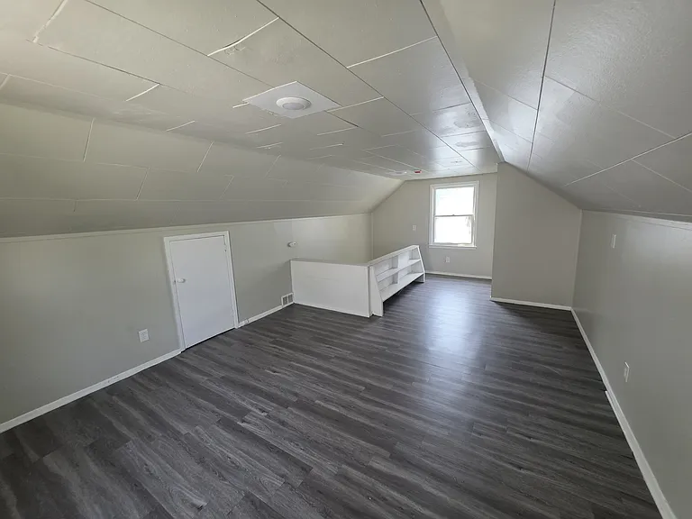 9252 Minock St — Photo 22