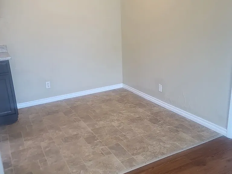 3630 N Villa Ave #4 — Photo 4