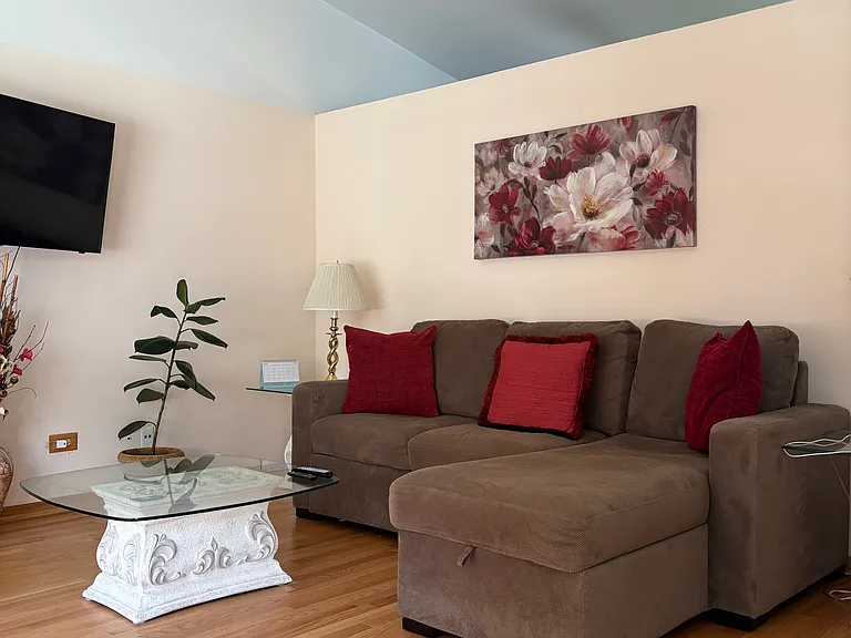4002 N Galesburg Ave — Photo 4