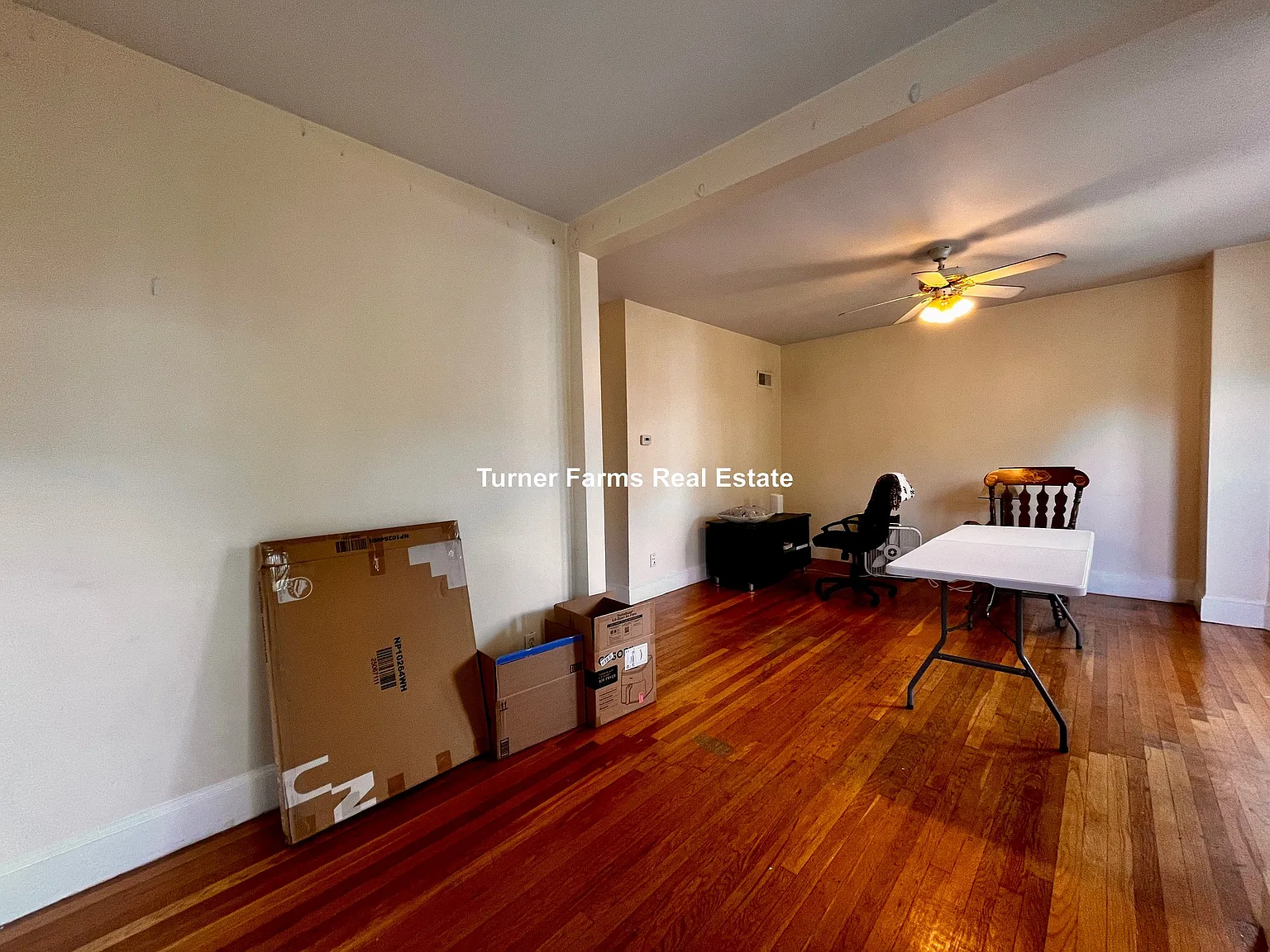4 bed, 9999 sqft, $5,850 — Photo 4
