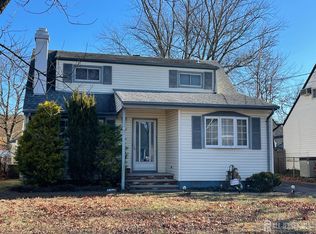 332 Sunset Ave, Old Bridge, NJ 08857