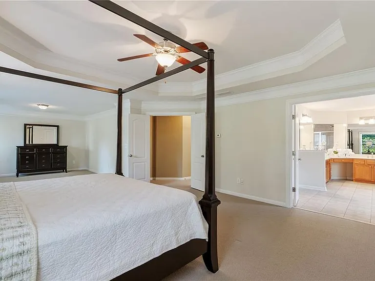 3845 Seaton Dr — Photo 22