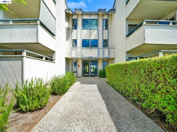 26088 Kay Ave APT 205, Hayward, CA 94545