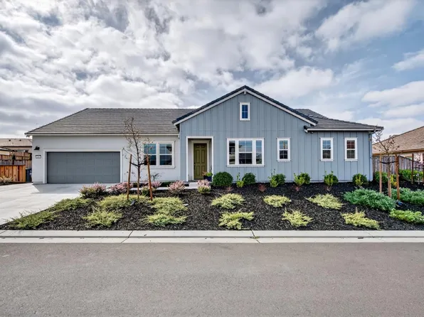 240 Scarlett Way, Hollister, CA 95023