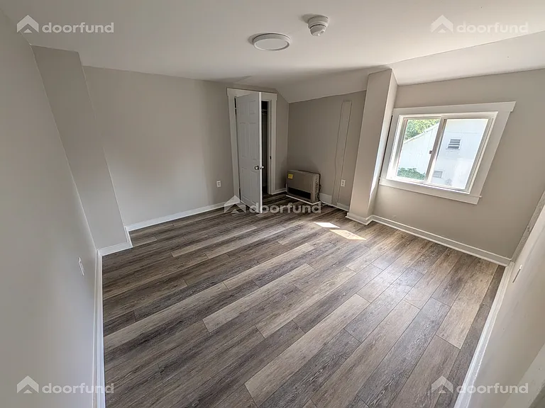 8 Green St #2 — Photo 12