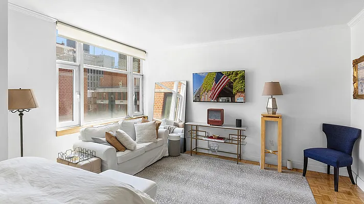 404 East 76th Street #7E in Lenox Hill, Manhattan | StreetEasy 404 East 76th Street #7E in Lenox Hill, Manhattan | StreetEasy