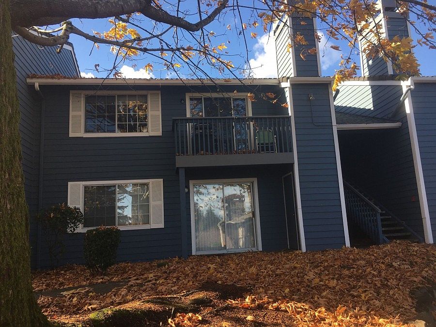 1st image of 16817 Larch Way Unit B107