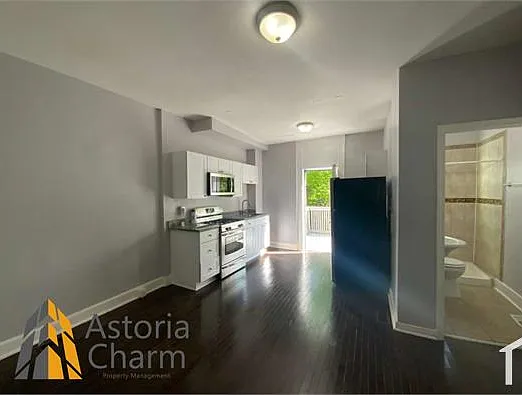 519 Beaumont Ave — Photo 1