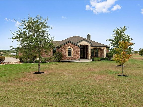 2nd image of 163 Comanche Cir