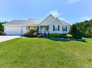 6804 Pritchett Meadows Ct, Browns Summit, NC 27214