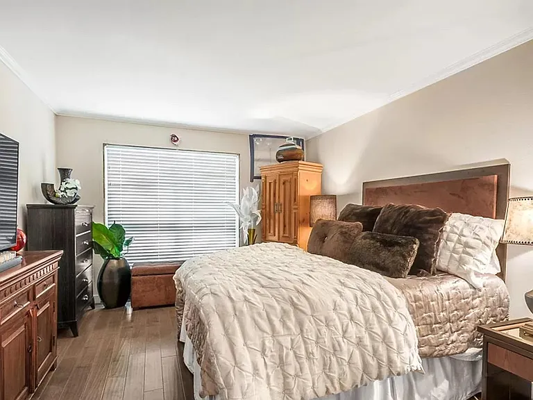 6401 Lake Washington Blvd NE #203 — Photo 10