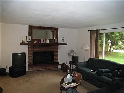 5th image of 6435 195th Ave E