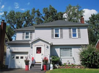 162 Simpson Rd, Rochester, NY 14617