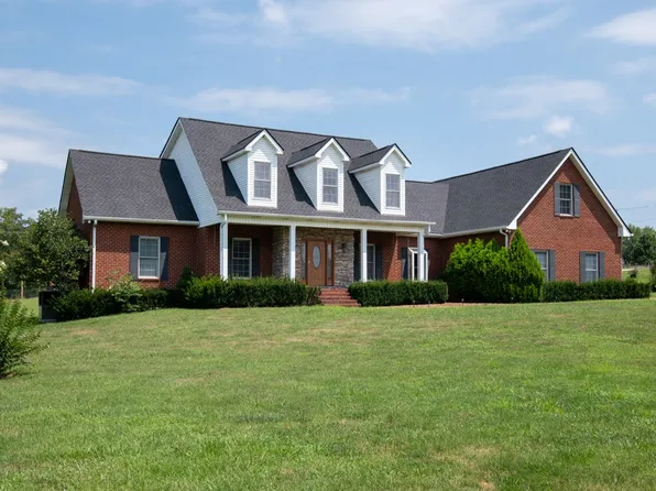 1668 Liberty Ln, Gallatin, TN 37066