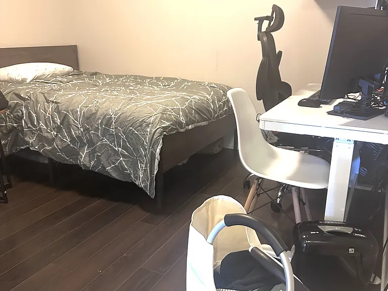 120 Harrison Garden Blvd #830 — Photo 9