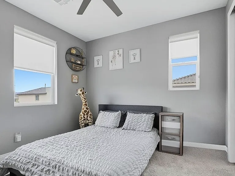 2562 Millburn Ave — Photo 23