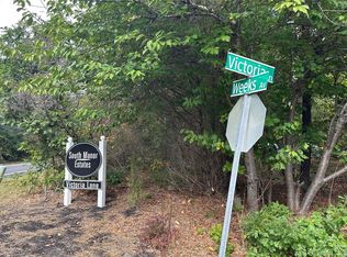 Weeks Ave, Manorville, NY 11949