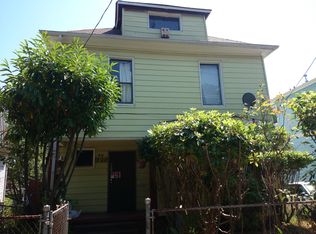 928 19th Ave, Seattle, WA 98122