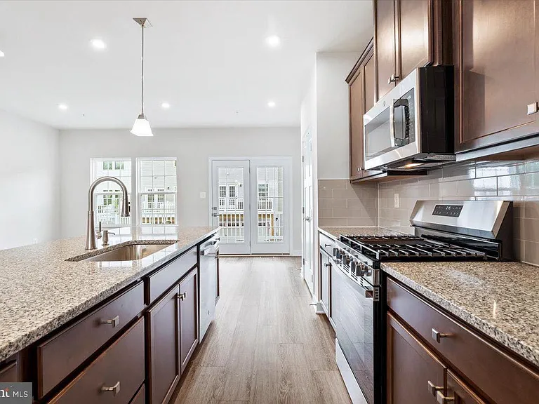 1795 Atlas Dr — Photo 22