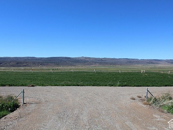 4th image of 1745 South Hwy #24