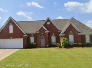 4401 Carroll Dr W, Horn Lake, MS 38637
