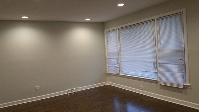 2nd image of 2952 W 83rd St