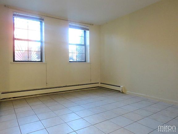 3rd image of 1120 Herkimer St #1