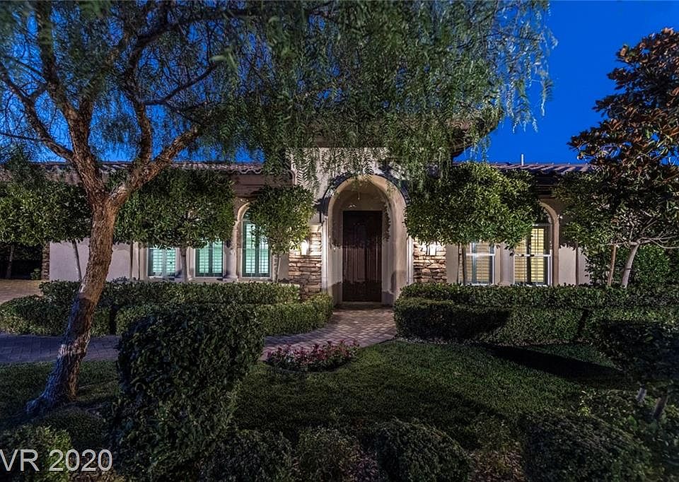 1st image of 4 Tapadero Ln