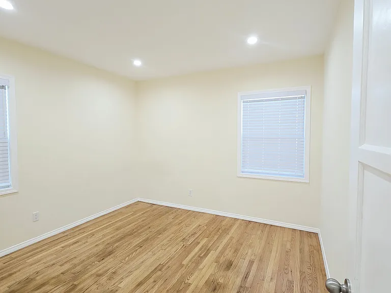 3633 Veteran Ave — Photo 13