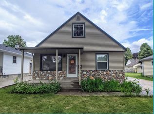 914 S 111th St, West Allis, WI 53214