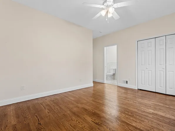 215 South Street image 24 of 37