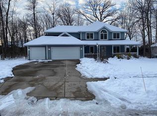 1832 Grey Birch Rd, Fort Wayne, IN 46814