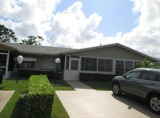 3472 Americo Dr, West Palm Beach, FL 33417
