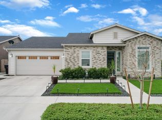 335 E Taylor Ave, Visalia, CA 93291