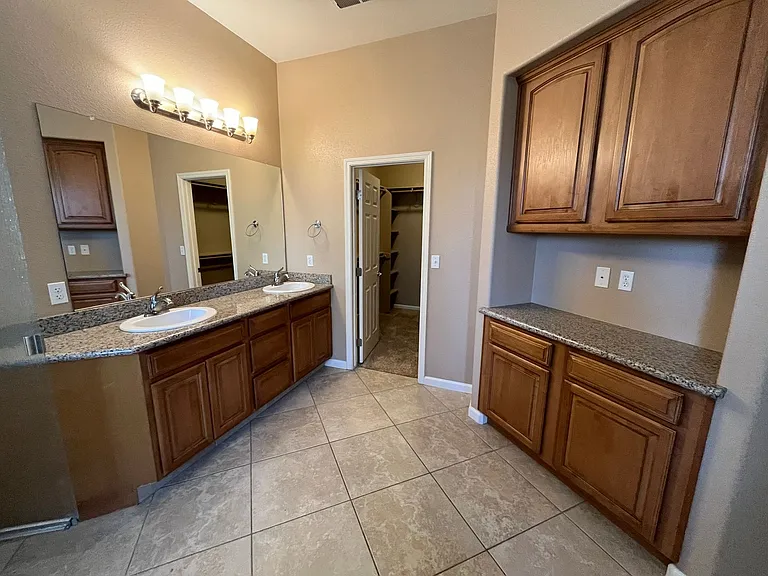 206 S Argyle Pl — Photo 13