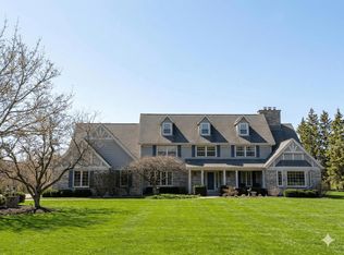 345 W Aster Ln, Mequon, WI 53092