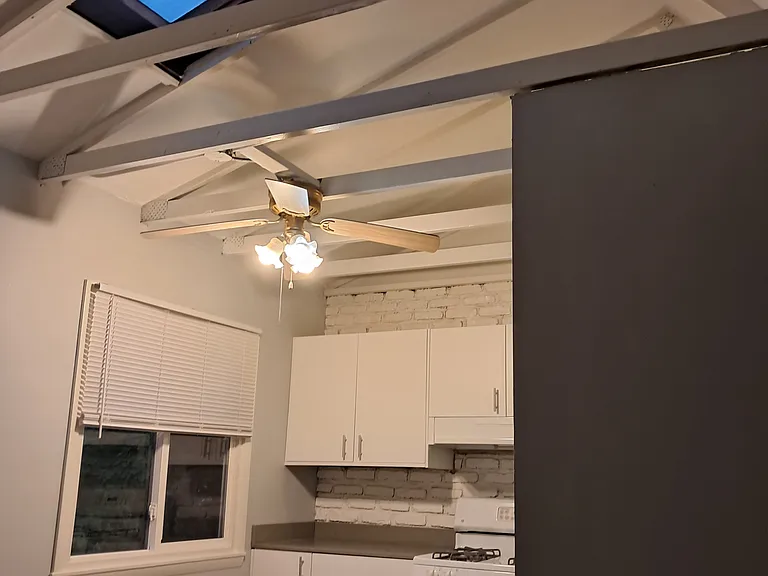 622 Westmoreland Dr #B — Photo 6