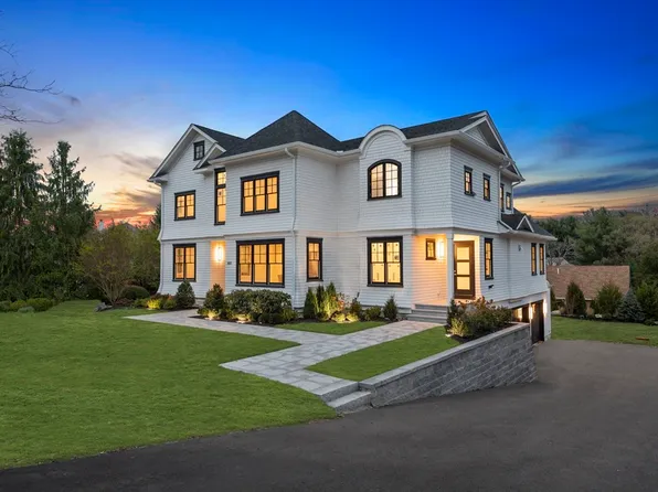 480 Dudley Rd, Newton, MA 02459
