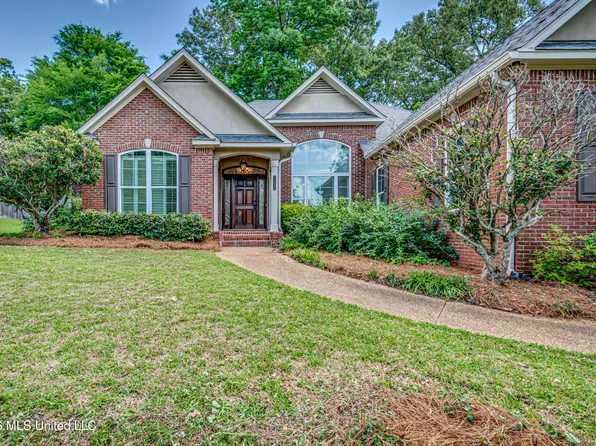 248 Oak Park Dr, Madison, MS 39110