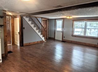 202 Birmingham Rd, Chelsea, ME 04330