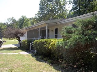 9218 Williams Rd, Rogers, AR 72756