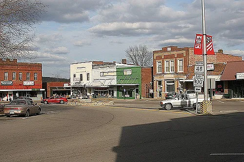 106 Columbia Ave #D — Photo 9