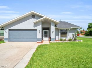 13090 Regent Cir, Fort Myers, FL 33966