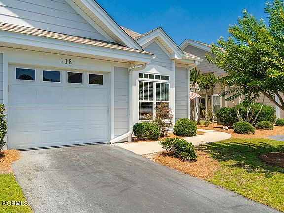 3rd image of 118 Willow Pond Drive